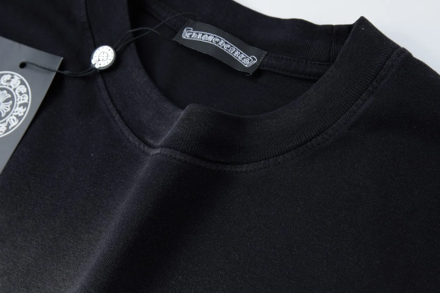 🅿️240 High quality ✨Cro❤✨🆕Classic logo letter pattern short sleeves. Official website synchronization, pure cotton fabric at the counter! Comfortable against the skin, durable and easy to wear, classic and simple logo design, meticulous original craftsmanship, customized 290G same vat dyed fabric, very comfortable to the touch, latest brick cabinet synchronization, OS off-shoulder version, fashionable and personalized, super versatile and good-looking, very suitable for both men and women, a must-have style, tag, collar label, washed wheat, complete with three labels, black and blue 2️⃣color S M L XL